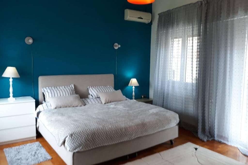 Sweet Home In Aigio Exterior photo