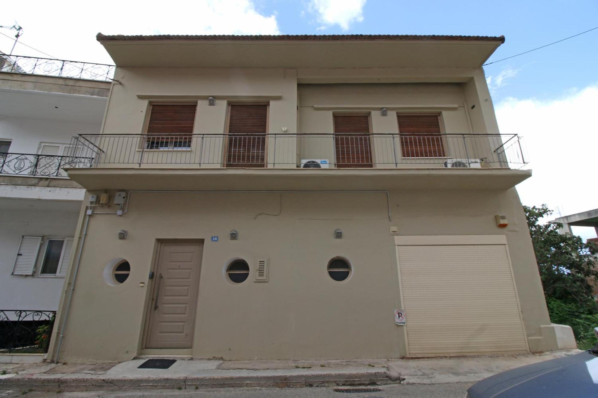 Sweet Home In Aigio Exterior photo